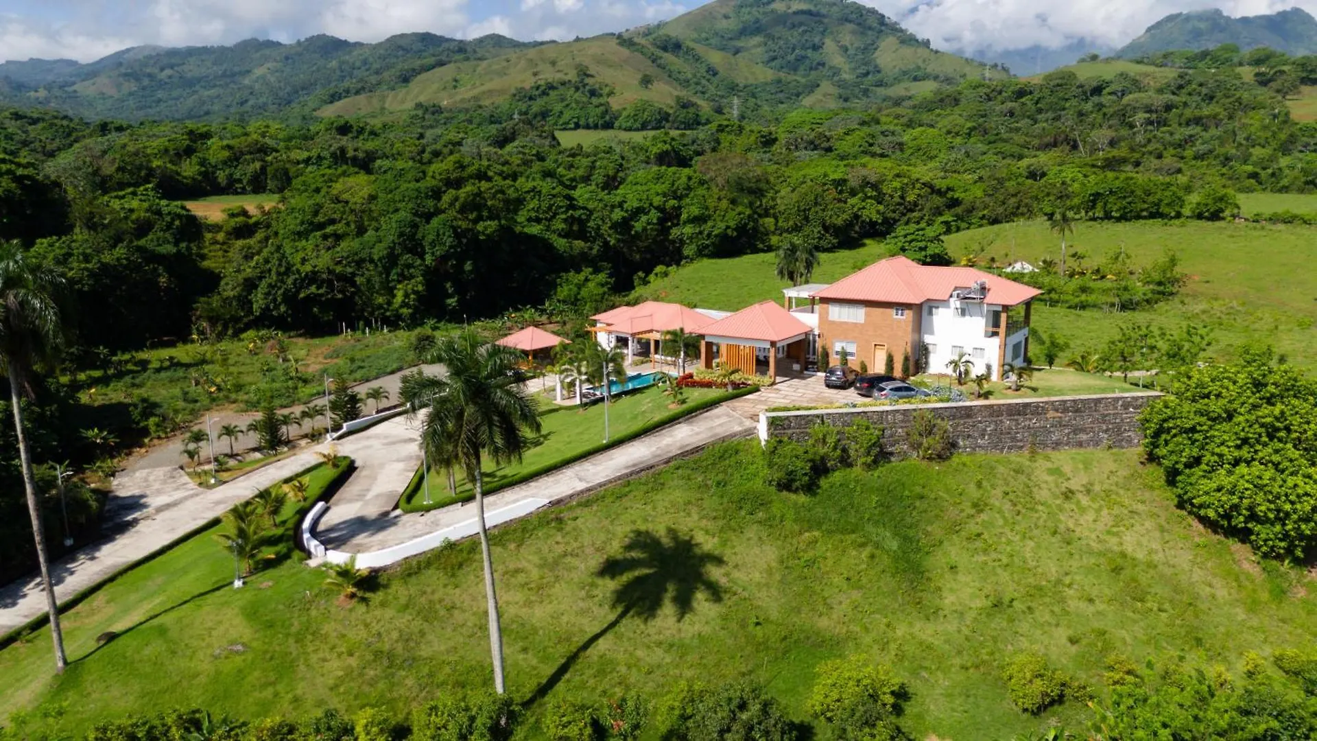 Villa Green Hills Bonao